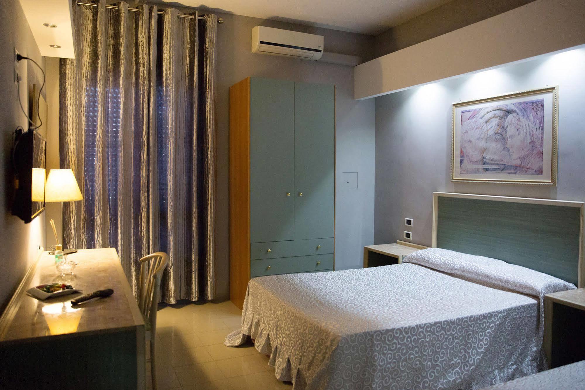 Maximo Hotel 3*